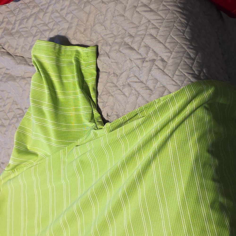 Walter Hagen Lime Striped Polo Shirt - Picture 2 of 2